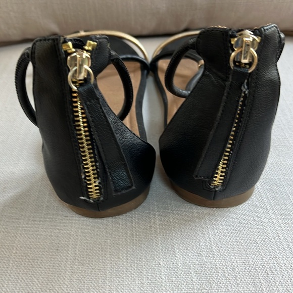 Black and Gold Sandals Size 9 - Picture 2 of 3